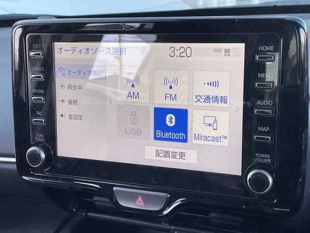 トヨタ ヤリスクロス G 東京都 2021(令3)年 2.1万km ホワイトパールクリスタルシャイン ユーザー買取車/純正ナビ/＜AM/FM/BT/Miracast/USB入力端子＞/バックビューモニター/追従クルコン/ＰＫＳＢ/ＰＣＳ/ＬＴＡ/コーナーセンサー/ビルトインＥＴＣ２．０/横滑り制御機能/ドライブモード/ヘッドライトレベライザー/オートマチックハイビーム/GRマッドフラップ/純正フロアマット