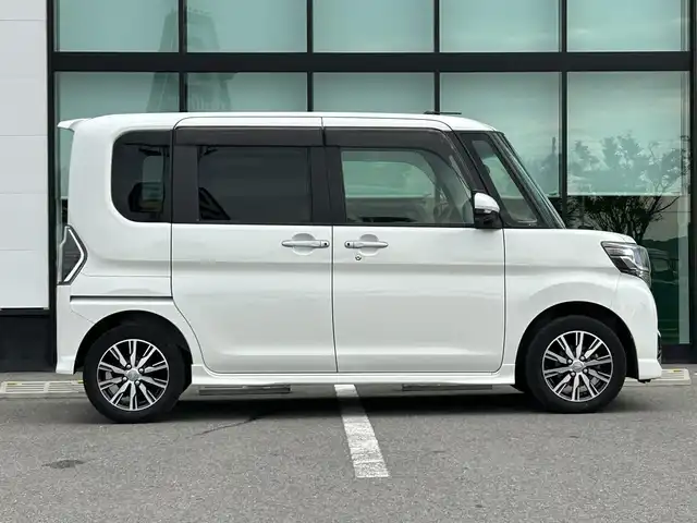 ダイハツ タント カスタム X トップED SA Ⅲ 和歌山県 2019(令1)年 5万km パールホワイトⅢ 純正8インチナビ/フルセグTV/全方位カメラ/衝突軽減ブレーキ/横滑り防止機能/アイドリングストップ/両側パワースライドドア/シートヒーター/ETC/LEDヘッドライト/オートライト/オートマチックハイビーム/フォグランプ/プッシュスタート/スマートキー/純正フロアマット/純正AW
