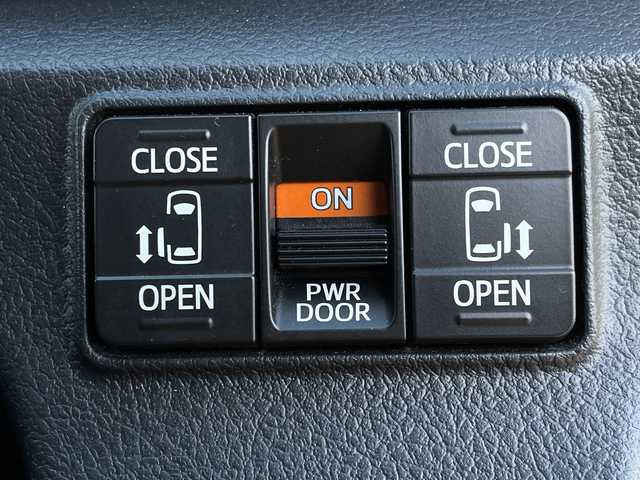 トヨタ シエンタ ハイブリッド G クエロ 千葉県 2019(令1)年 5.6万km ホワイトパールクリスタルシャイン 純正9インチナビ/(AM/FM/BT/TV/DVD)/モデリスタエアロ/全周囲カメラ/トヨタセーフティセンス/ドライブレコーダー/衝突被害軽減システム/車線逸脱警報/クルーズコントロール/ハーフレザーシート/両側パワースライドドア/横滑り防止装置/ETC/LEDヘッドライト/フォグランプ/オートライト/ウィンカーミラー/電動格納ミラー/社外15インチAW/シートヒーター/シートリフター/ステアリングヒーター/プッシュスタート/スマートキー/フロアマット