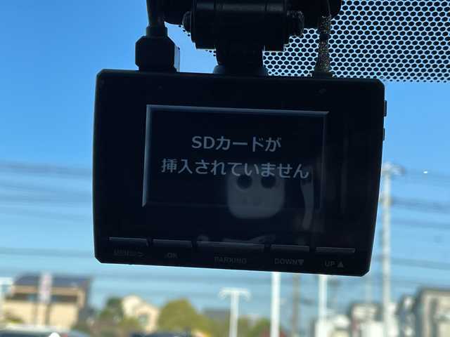 トヨタ シエンタ ハイブリッド G クエロ 千葉県 2019(令1)年 5.6万km ホワイトパールクリスタルシャイン 純正9インチナビ/(AM/FM/BT/TV/DVD)/モデリスタエアロ/全周囲カメラ/トヨタセーフティセンス/ドライブレコーダー/衝突被害軽減システム/車線逸脱警報/クルーズコントロール/ハーフレザーシート/両側パワースライドドア/横滑り防止装置/ETC/LEDヘッドライト/フォグランプ/オートライト/ウィンカーミラー/電動格納ミラー/社外15インチAW/シートヒーター/シートリフター/ステアリングヒーター/プッシュスタート/スマートキー/フロアマット