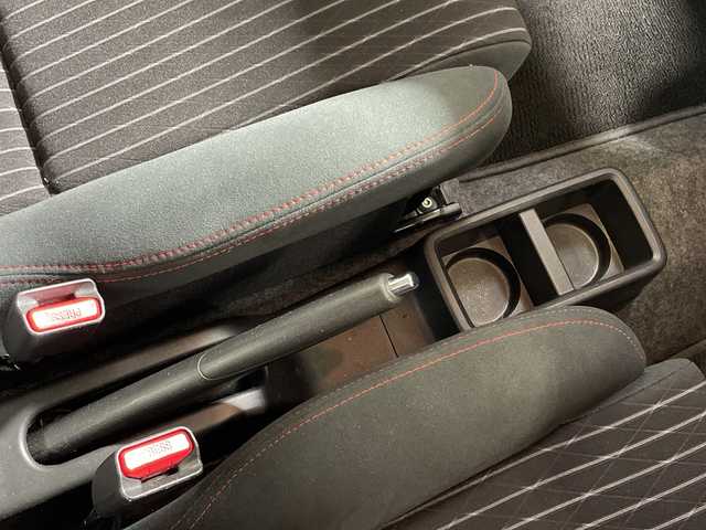 スズキ アルト ワークス 神奈川県 2019(令1)年 3.9万km ピュアホワイトP 社外9インチディスプレイオーディオ(ATOTO A6pro)/ドライブレコーダー/セーフティサポート/衝突被害軽減システム/車線逸脱警報/バックカメラ/横滑り防止装置/ETC/アイドリングストップ/HIDヘッドライト/オートライト/ウィンカーミラー/電動格納ミラー/純正15インチAW/シートリフター/プッシュスタート/スマートキー/フロアマット/ドアバイザー/ステアリングスイッチ/スペアキー/取扱説明書/保証書