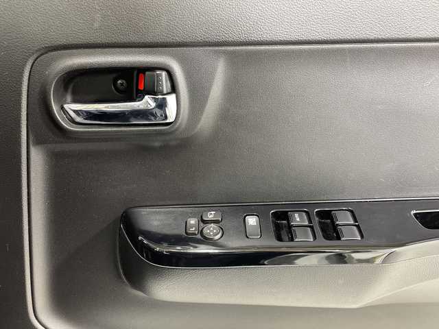 スズキ アルト ワークス 神奈川県 2019(令1)年 3.9万km ピュアホワイトP 社外9インチディスプレイオーディオ(ATOTO A6pro)/ドライブレコーダー/セーフティサポート/衝突被害軽減システム/車線逸脱警報/バックカメラ/横滑り防止装置/ETC/アイドリングストップ/HIDヘッドライト/オートライト/ウィンカーミラー/電動格納ミラー/純正15インチAW/シートリフター/プッシュスタート/スマートキー/フロアマット/ドアバイザー/ステアリングスイッチ/スペアキー/取扱説明書/保証書