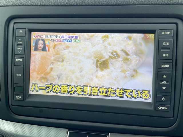 フォルクスワーゲン シャラン TSIコンフォートライン 道央・札幌 2011(平23)年 11.3万km 白 ・純正SDナビ  /・TV/BT/DVD/FM/AM/・バックカメラ/・両側パワースライドドア/・クルーズコントロール/・コーナーセンサー/・アイドリングストップ/・横滑り防止/・オートホールド/・ETC