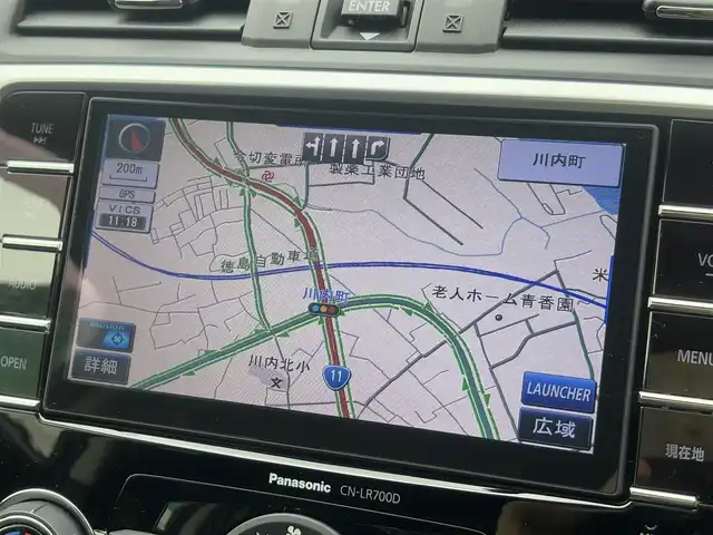 スバル レヴォーグ 1．6GT－S アイサイト 徳島県 2014(平26)年 7.3万km アイスシルバーメタリック アイサイト/メーカー純正ナビゲーション　/（フルセグ/CD/DVD/SD)/バックモニター　/サイド＆リヤアンダーエアロ/ETC/クルーズコントロール　/トラクションコントロール/パドルシフト　/プッシュスタート　/スマートキー　/スペアキー　/ステアリングリモコン/オールオートパワーウインドウ/電動格納ミラー/電気式パーキングブレーキ　/アイドリングストップ　/革巻きステアリング/ウィンカーミラー/カーテンエアバック/純正フロアマット/サイドバイザー