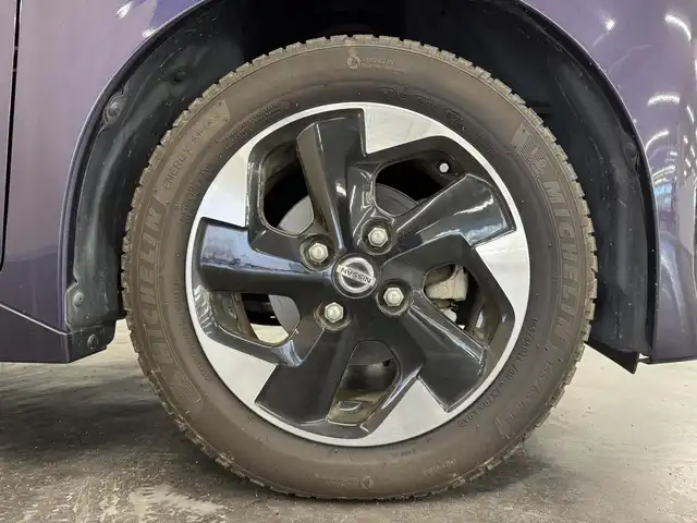 日産 ルークス HWS X プロパイロットED 三重県 2020(令2)年 5.3万km パープルⅡ S-HYBRID/FF/インパネCVT/純正 9インチナビ MM319D-L/（iPod/SD/FM/AM/TV/WALKMAN/USB/Bluetooth/CD/DVD/MUSIC STOCKER/VTR/AUX/ドラレコ）/アラウンドビューモニター（移動物検知機能付）/両側ハンズフリーオートスライドドア/ドライブレコーダー 前後（ナビ連動）/ビルトイン ETC2.0/安全/・インテリジェント エマージェンシーブレーキ/・プロパイロット/・インテリジェント LI（車線逸脱防止支援システム）＋LDW（車線逸脱警報）/・インテリジェント DA（ふらつき警報）/・インテリジェント FCW（前方衝突予測警報）/・フロント & バックソナー/・標識検知機能（進入禁止、最高速度、一時停止）/・先行車発進お知らせ/・SOSコール/・ハイビームアシスト/装備/・オートエアコン/・リヤシーリングファン/・オートライト/・LED ヘッドライト＋フロントフォグライト/・ステアリングスイッチ/・プッシュスタート/・電動格納ドアミラー/・純正 14inAW/・インテリジェントキーx2/外装色：『アメジストパール［PM］／フローズンバニラパール［2M］［XEM］』