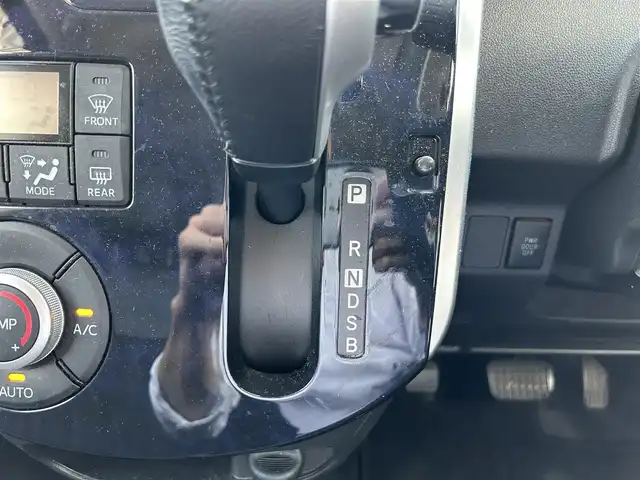 ダイハツ タント カスタム RS トップED SAⅡ 静岡県 2016(平28)年 6.4万km ブラックマイカメタリック 両側パワースライド/社外メモリナビ・フルセグTV/DVD/CD/USB/SD/Bluetooth/バックカメラ/純正エアロ/純正15インチアルミホイール/スマートアシスト/LEDライト/スマートキー2個/プッシュスタート/取扱説明書/ナビ取扱説明書