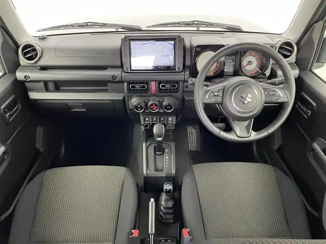 スズキ ジムニー XC 埼玉県 2023(令5)年 0.8万km ジャングルグリーン 社外ナビ　バックカメラ　クルーズコントロール　ビルトインＥＴＣ　ミラーヒーター　シートヒーター　４ＷＤ　ヘッドライトウォッシャー　純正アルミホイール　ＬＥＤライト　ドラレコ　地デジ