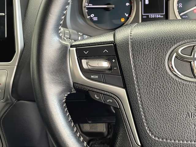 トヨタ ランドクルーザー プラド TX Lパッケージ 鹿児島県 2019(令1)年 16万km ホワイトパールクリスタルシャイン 純正ＳＤナビ　/（フルセグ/Bluetooth/CD/DVD）/レーダークルーズコントロール　/バックカメラ　/ドライブレコーダー　/ビルドインＥＴＣ　/前席シートヒーター　/前席エアシート　/シートベンチレーション　/ジオランダーＡＴタイヤ　/ドアバイザー　/ルーフレール/純正フロアマット/オートライト/オートマチックハイビーム/前席パワーシート/レザーシート/スマートキー/取扱説明書