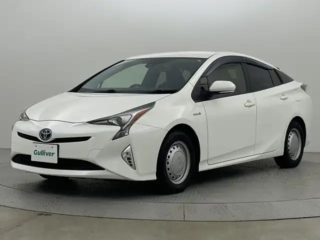 トヨタ プリウス S 新潟県 2016(平28)年 4.7万km スーパーホワイトⅡ 4WD/社外ナビ/　　ワンセグ/CD/FM/AM/バックカメラ/レーダークルーズコントロール/LEDオートライト/ステアリングスイッチ/レーンキープ/スマートキー/ETC