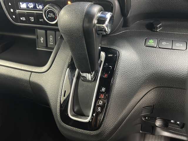 ホンダ Ｎ ＢＯＸ カスタム G L ターボ ホンダセンシング 長崎県 2018(平30)年 5.9万km シャイニンググレーM 純正メモリナビ/（フルセグ/CD/DVD/Bluetooth）/バックカメラ/クルーズコントロール（追従走行あり）/衝突軽減ブレーキ/レーンアシストキープ/横滑り防止装置/オートライト/オートマチックハイビーム/デジタルインナー（前後ドラレコ機能付き）/ETC/両側パワースライドドア/LEDヘッドライト/純正15インチAW/ウィンカーミラー/プッシュスタート/ドアバイザー