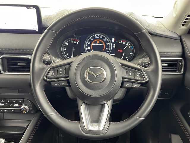 マツダ ＣＸ－５ XD ブラックトーンエディション 埼玉県 2021(令3)年 2万km スノーフレイクホワイトパールマイカ 純正１０．２５インチナビ/(Bluetooth/USB/AM/FM)/地デジフルセグ/全方位カメラ/前後ドライブレコーダー/ETC/アダプティブクルーズコントロール/衝突軽減ブレーキ/車線逸脱警報/クリアランスソナー/パドルシフト/運転席シートヒーター/ステアリングヒーター/パワーバックドア/電子パーキングシステム/オートブレーキホールド/プッシュスタート/ステアリングリモコン/ウィンカーミラー/電動格納ミラー/純正フロアマット/純正ドアバイザー/純正19インチアルミホイール