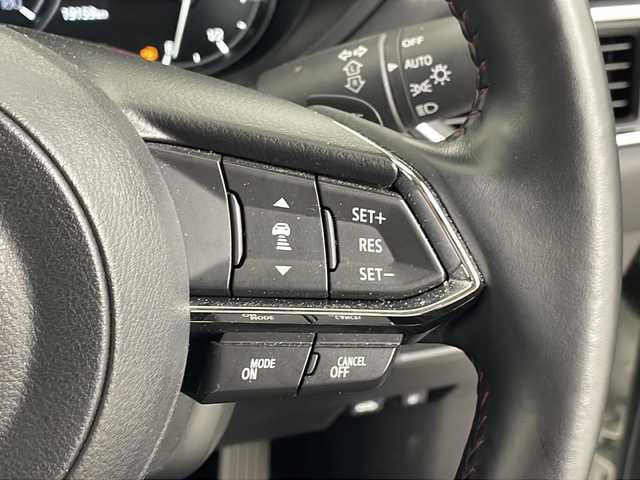 マツダ ＣＸ－５ XD ブラックトーンエディション 埼玉県 2021(令3)年 2万km スノーフレイクホワイトパールマイカ 純正１０．２５インチナビ/(Bluetooth/USB/AM/FM)/地デジフルセグ/全方位カメラ/前後ドライブレコーダー/ETC/アダプティブクルーズコントロール/衝突軽減ブレーキ/車線逸脱警報/クリアランスソナー/パドルシフト/運転席シートヒーター/ステアリングヒーター/パワーバックドア/電子パーキングシステム/オートブレーキホールド/プッシュスタート/ステアリングリモコン/ウィンカーミラー/電動格納ミラー/純正フロアマット/純正ドアバイザー/純正19インチアルミホイール