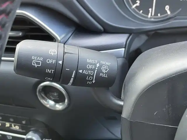 マツダ ＣＸ－５ XD ブラックトーンエディション 岡山県 2022(令4)年 5万km ジェットブラックマイカ 純正10.25インチセンターディスプレイ/Bluetooth、AM、FM/Apple Carplay、Android　Auto/全方位カメラ/運転席メモリーシート/パワーシート/ワイヤレス充電/前席シートヒーター/ステアリングヒーター/ハンズフリー機能付きパワーバックドア/アドバンスドスマートシティブレーキアシスト/スマートシティブブレーキサポート/AT誤発進抑制制御/レーダークルーズコントロール/車線逸脱警報システム/ブラインドスポットモニタリング/ドライバーアテンションアラート/リアパーキングセンサー/アダブティブLEDヘッドライト/レーンキープアシストシステム/交通標識認識システム