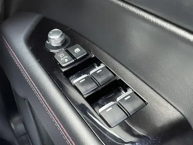 マツダ ＣＸ－５ XD ブラックトーンエディション 岡山県 2022(令4)年 5万km ジェットブラックマイカ 純正10.25インチセンターディスプレイ/Bluetooth、AM、FM/Apple Carplay、Android　Auto/全方位カメラ/運転席メモリーシート/パワーシート/ワイヤレス充電/前席シートヒーター/ステアリングヒーター/ハンズフリー機能付きパワーバックドア/アドバンスドスマートシティブレーキアシスト/スマートシティブブレーキサポート/AT誤発進抑制制御/レーダークルーズコントロール/車線逸脱警報システム/ブラインドスポットモニタリング/ドライバーアテンションアラート/リアパーキングセンサー/アダブティブLEDヘッドライト/レーンキープアシストシステム/交通標識認識システム