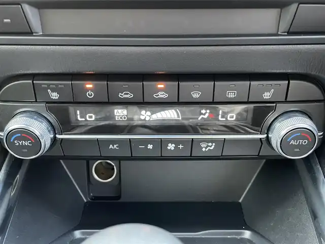 マツダ ＣＸ－５ XD ブラックトーンエディション 岡山県 2022(令4)年 5万km ジェットブラックマイカ 純正10.25インチセンターディスプレイ/Bluetooth、AM、FM/Apple Carplay、Android　Auto/全方位カメラ/運転席メモリーシート/パワーシート/ワイヤレス充電/前席シートヒーター/ステアリングヒーター/ハンズフリー機能付きパワーバックドア/アドバンスドスマートシティブレーキアシスト/スマートシティブブレーキサポート/AT誤発進抑制制御/レーダークルーズコントロール/車線逸脱警報システム/ブラインドスポットモニタリング/ドライバーアテンションアラート/リアパーキングセンサー/アダブティブLEDヘッドライト/レーンキープアシストシステム/交通標識認識システム