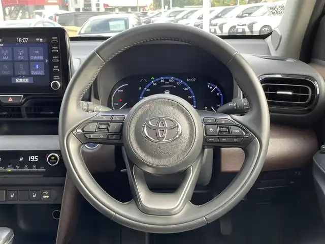 トヨタ ヤリスクロス ハイブリッド Z 鹿児島県 2021(令3)年 3.4万km ホワイトパールクリスタルシャイン 純正ナビ/（Bluetooth/TV）/モデリスタフルエアロ/バックカメラ/クルーズコントロール/LEDオートライト/アイドリンクストップ/オートエアコン/スマートキー/ETC