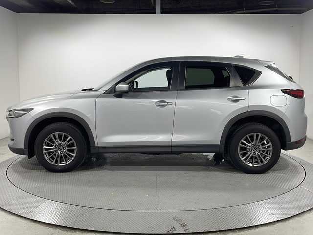 マツダ ＣＸ－５ XD 広島県 2017(平29)年 1.8万km ソニックシルバーM 純正ナビ/バック／サイドカメラ/前方ドライブレコーダー/衝突軽減ブレーキ/クルーズコントロール/MTモード付ATシフト/踏み間違い防止/前方コーナーセンサー/オートライト/LEDヘッドライト/フルセグTV/ＣＤ/ＤＶＤ/純正17インチアルミホイール(225/65/R17)/エアバッグ(運転席/助手席/サイド/カーテン)