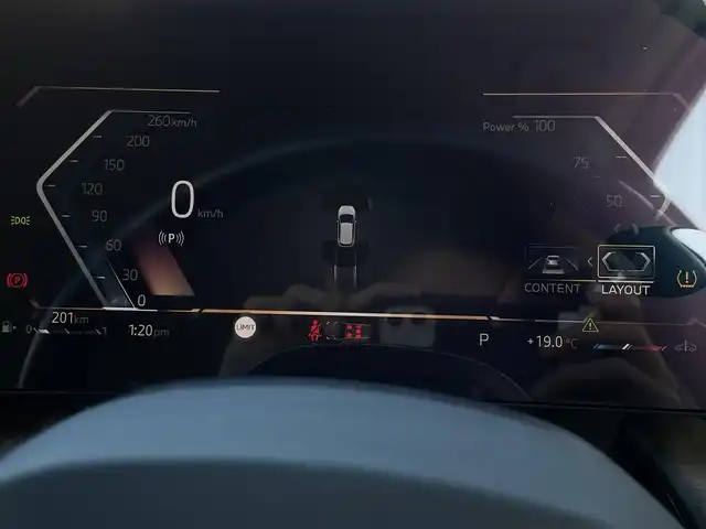 ＢＭＷ ＢＭＷ ２１８ｄ アクティブツアラー エクスクルーシブ 東京都 2022(令4)年 2.6万km パール 純正ナビ/360°カメラ/ETC2.0/衝突軽減ブレーキ/アダプティブクルーズコントロール/純正17インチアルミホイール/LEDヘッドライト/シートヒーター/ハーフレザーシート/置くだけ充電/スマートキー/プッシュスタート