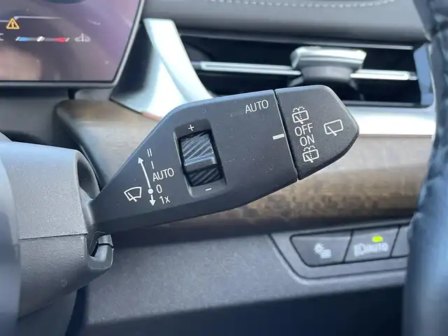 ＢＭＷ ＢＭＷ ２１８ｄ アクティブツアラー エクスクルーシブ 東京都 2022(令4)年 2.6万km パール 純正ナビ/360°カメラ/ETC2.0/衝突軽減ブレーキ/アダプティブクルーズコントロール/純正17インチアルミホイール/LEDヘッドライト/シートヒーター/ハーフレザーシート/置くだけ充電/スマートキー/プッシュスタート