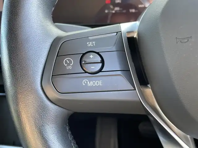 ＢＭＷ ＢＭＷ ２１８ｄ アクティブツアラー エクスクルーシブ 東京都 2022(令4)年 2.6万km パール 純正ナビ/360°カメラ/ETC2.0/衝突軽減ブレーキ/アダプティブクルーズコントロール/純正17インチアルミホイール/LEDヘッドライト/シートヒーター/ハーフレザーシート/置くだけ充電/スマートキー/プッシュスタート