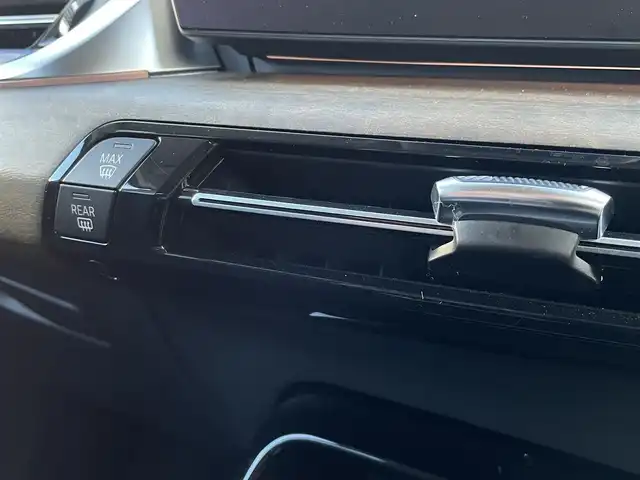 ＢＭＷ ＢＭＷ ２１８ｄ アクティブツアラー エクスクルーシブ 東京都 2022(令4)年 2.6万km パール 純正ナビ/360°カメラ/ETC2.0/衝突軽減ブレーキ/アダプティブクルーズコントロール/純正17インチアルミホイール/LEDヘッドライト/シートヒーター/ハーフレザーシート/置くだけ充電/スマートキー/プッシュスタート