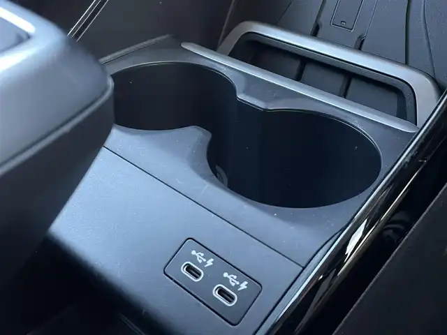 ＢＭＷ ＢＭＷ ２１８ｄ アクティブツアラー エクスクルーシブ 東京都 2022(令4)年 2.6万km パール 純正ナビ/360°カメラ/ETC2.0/衝突軽減ブレーキ/アダプティブクルーズコントロール/純正17インチアルミホイール/LEDヘッドライト/シートヒーター/ハーフレザーシート/置くだけ充電/スマートキー/プッシュスタート