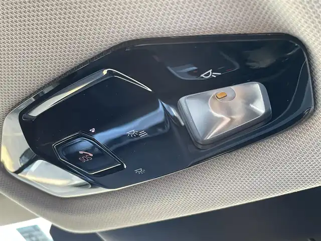 ＢＭＷ ＢＭＷ ２１８ｄ アクティブツアラー エクスクルーシブ 東京都 2022(令4)年 2.6万km パール 純正ナビ/360°カメラ/ETC2.0/衝突軽減ブレーキ/アダプティブクルーズコントロール/純正17インチアルミホイール/LEDヘッドライト/シートヒーター/ハーフレザーシート/置くだけ充電/スマートキー/プッシュスタート