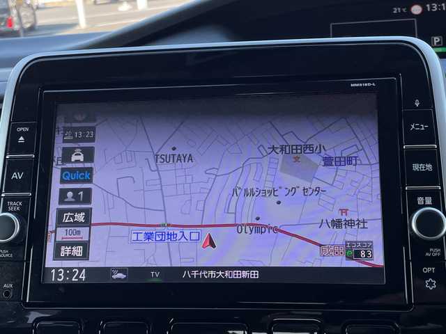 日産 セレナ e－パワー ハイウェイスター V 千葉県 2019(平31)年 6.1万km ダイヤモンドブラック 純正9インチナビ/全周囲カメラ/デジタルインナーミラー/ドライブレコーダー/パーキングアシスト/衝突被害軽減システム/車線逸脱警報/バックカメラ/クルーズコントロール/両側パワースライドドア/横滑り防止装置/ETC/アイドリングストップ/LEDヘッドライト/フォグランプ/オートライト/ウィンカーミラー/電動格納ミラー/社外15インチAW/シートリフター/プッシュスタート/スマートキー/フロアマット/スペアキー/取扱説明書/保証書