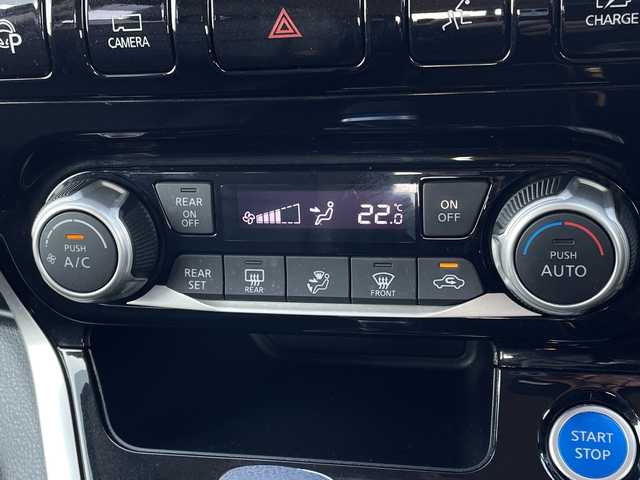 日産 セレナ e－パワー ハイウェイスター V 千葉県 2019(平31)年 6.1万km ダイヤモンドブラック 純正9インチナビ/全周囲カメラ/デジタルインナーミラー/ドライブレコーダー/パーキングアシスト/衝突被害軽減システム/車線逸脱警報/バックカメラ/クルーズコントロール/両側パワースライドドア/横滑り防止装置/ETC/アイドリングストップ/LEDヘッドライト/フォグランプ/オートライト/ウィンカーミラー/電動格納ミラー/社外15インチAW/シートリフター/プッシュスタート/スマートキー/フロアマット/スペアキー/取扱説明書/保証書