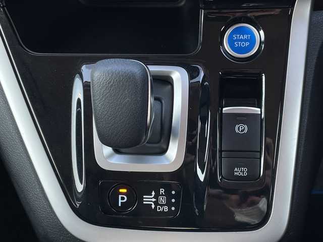 日産 セレナ e－パワー ハイウェイスター V 千葉県 2019(平31)年 6.1万km ダイヤモンドブラック 純正9インチナビ/全周囲カメラ/デジタルインナーミラー/ドライブレコーダー/パーキングアシスト/衝突被害軽減システム/車線逸脱警報/バックカメラ/クルーズコントロール/両側パワースライドドア/横滑り防止装置/ETC/アイドリングストップ/LEDヘッドライト/フォグランプ/オートライト/ウィンカーミラー/電動格納ミラー/社外15インチAW/シートリフター/プッシュスタート/スマートキー/フロアマット/スペアキー/取扱説明書/保証書