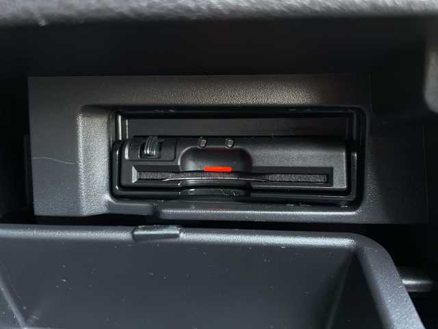 日産 セレナ e－パワー ハイウェイスター V 千葉県 2019(平31)年 6.1万km ダイヤモンドブラック 純正9インチナビ/全周囲カメラ/デジタルインナーミラー/ドライブレコーダー/パーキングアシスト/衝突被害軽減システム/車線逸脱警報/バックカメラ/クルーズコントロール/両側パワースライドドア/横滑り防止装置/ETC/アイドリングストップ/LEDヘッドライト/フォグランプ/オートライト/ウィンカーミラー/電動格納ミラー/社外15インチAW/シートリフター/プッシュスタート/スマートキー/フロアマット/スペアキー/取扱説明書/保証書