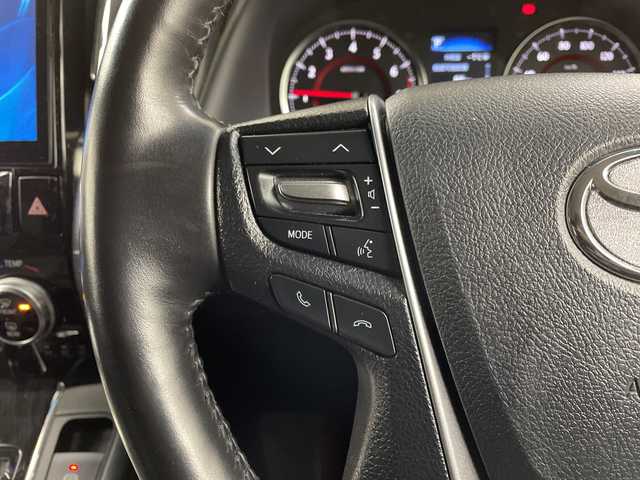 トヨタ ヴェルファイア Z Gエディション 道央・札幌 2019(令1)年 4万km ブラック ・4WD/トヨタセーフティセンス/・モデリスタエアロ/寒冷地仕様/・社外アルパイン11インチ　ナビ/・CD/DVD/BT/フルセグTV）/・バックカメラ/・フリップダウンモニター/・前席シートヒーター/シートベンチレーション/・前席パワーシート/レザーシート/・２列目パワーシート/オットマンシート/・追従クルーズコントロール/・LEDオートライト/オートハイビーム/・両側パワースライドドア/・パワーバックドア/・デジタルインナーミラー/・ビルドインETC