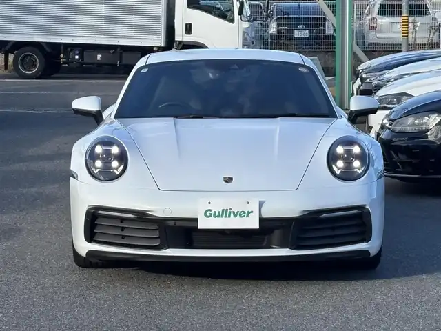 ポルシェ ９１１ カレラ 愛知県 2020(令2)年 1.7万km ピュアホワイト /禁煙/正規ディーラー車/ディーラー記録簿R2.3.4.5.7//スポーツクロノパッケージ/エグゾースト/PASM//純正ナビ/BT/USB/AndroidAuto/AppleCarPlay//全方位カメラ/ETC/ドラレコ//革巻きステア/ステアスイッチ/パドルシフト//黒革シート/シートヒーター//電動パーキングブレーキ//電動リアスポイラー//照明付きバニティミラー//走行モード//ポルシェアクティブセーフ//マトリクスLEDヘッドライト//新車時保証書//取扱説明書//スペアスマートキー