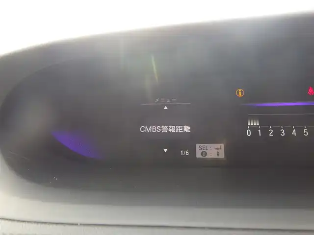 ホンダ ステップワゴン スパーダ クルスピセンシング 千葉県 2017(平29)年 6.3万km プレミアムスパークルブラックパール ホンダセンシング/・衝突軽減ブレーキ（CMBS）/・車線維持支援システム（LKAS）/・アダプティブクルーズコントロール（ACC）/・後方誤発進抑制機能/・誤発進抑制機能/両側パワースライドドア/純正SDナビ/地デジTV/【DVD/CD再生機能　Bluetooth接続】/バックカメラ/フリップダウンモニター/ハーフレザーシート/前席シートヒーター/ETC/LEDヘッドライト/純正16インチアルミホイル/サイド/カーテンエアバッグ/スマートキー