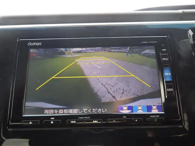ホンダ ステップワゴン スパーダ クルスピセンシング 千葉県 2017(平29)年 6.3万km プレミアムスパークルブラックパール ホンダセンシング/・衝突軽減ブレーキ（CMBS）/・車線維持支援システム（LKAS）/・アダプティブクルーズコントロール（ACC）/・後方誤発進抑制機能/・誤発進抑制機能/両側パワースライドドア/純正SDナビ/地デジTV/【DVD/CD再生機能　Bluetooth接続】/バックカメラ/フリップダウンモニター/ハーフレザーシート/前席シートヒーター/ETC/LEDヘッドライト/純正16インチアルミホイル/サイド/カーテンエアバッグ/スマートキー