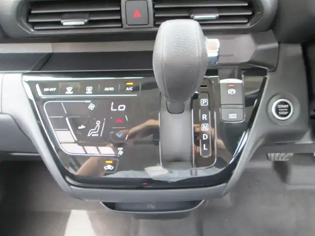 日産 ルークス HWS Gターボ プロパイロットED 千葉県 2020(令2)年 1.2万km ホワイトパール アラウンドビューモニター/エマージェンシーブレーキ/車線逸脱警報(支援有)/LEDヘッドライト&LEDフォグランプ/両側パワースライドドア/ハンズフリーオートスライドドア/レーダークルーズコントロール/前後コーナーセンサー/スペアキー/新車時保証書