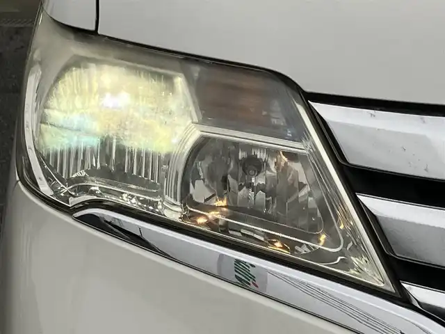 日産 セレナ ハイウェイS G Sハイブリッド 山口県 2013(平25)年 11.6万km ブリリアントホワイトパール 新車ワンオーナー/純正ナビ＆バックカメラ/　　＆フルセグTV＆後席/　　フリップダウンモニター/純正フロアマット/純正フォグランプ/純正16インチアルミ/両側パワースライドドア/スマートキー/オートライト/リバース連動ドアミラー
