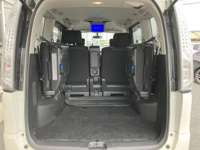 日産 セレナ ハイウェイS G Sハイブリッド 山口県 2013(平25)年 11.6万km ブリリアントホワイトパール 新車ワンオーナー/純正ナビ＆バックカメラ/　　＆フルセグTV＆後席/　　フリップダウンモニター/純正フロアマット/純正フォグランプ/純正16インチアルミ/両側パワースライドドア/スマートキー/オートライト/リバース連動ドアミラー