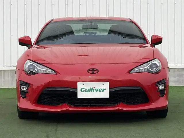 トヨタ ８６ GT 香川県 2018(平30)年 6.7万km ピュアレッド 登録時走行距離：66445km/6MT/カロッツェリアディスプレイオーディオ/　CD DVD BT /バックカメラ/クルーズコントロール/LEDヘッドライト/オートライト/フォグランプ/レベライザヘッドライト/横滑り防止装置/ETC2.0/革巻きステアリング/ステアリングスイッチ/プッシュスタート/スマートキー/スペアキー