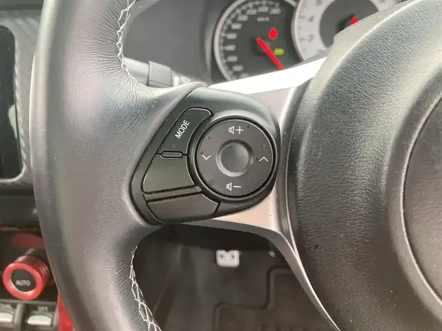 トヨタ ８６ GT 香川県 2018(平30)年 6.7万km ピュアレッド 登録時走行距離：66445km/6MT/カロッツェリアディスプレイオーディオ/　CD DVD BT /バックカメラ/クルーズコントロール/LEDヘッドライト/オートライト/フォグランプ/レベライザヘッドライト/横滑り防止装置/ETC2.0/革巻きステアリング/ステアリングスイッチ/プッシュスタート/スマートキー/スペアキー