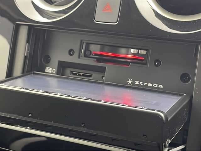 日産 ノート e－パワー B FOUR 宮城県 2019(令1)年 3万km ブリリアントシルバー 4WD/メモリナビ/(AM/FM)/Bluetooth/バックカメラ/車両接近音オフスイッチ/プッシュスタート/スマートキー/スペアキー/ETC2.0/コーナーセンサー/レーンキープアシスト/衝突被害軽減システム/オートライト/ヘッドライトレベライザー/ドアバイザー/社外フロアマット