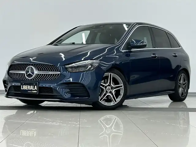 メルセデス・ベンツ Ｂ２００ｄ AMGライン 岡山県 2019(令1)年 4万km デニムブルー 純正ナビ/Rカメラ/ACC/Bluetooth/USB/SOSコール/道路標識ASST/アクティブレーンキーピングASST/アクティブブレーキASST/アテンションASST/ブラインドスポットASST/レーンチェンジASST/ハーフレザーシート/シートヒーター/パワーシート/PTG/オートライト/オートワイパー/AHB
