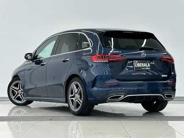 メルセデス・ベンツ Ｂ２００ｄ AMGライン 岡山県 2019(令1)年 4万km デニムブルー 純正ナビ/Rカメラ/ACC/Bluetooth/USB/SOSコール/道路標識ASST/アクティブレーンキーピングASST/アクティブブレーキASST/アテンションASST/ブラインドスポットASST/レーンチェンジASST/ハーフレザーシート/シートヒーター/パワーシート/PTG/オートライト/オートワイパー/AHB