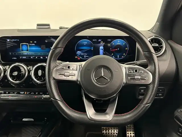 メルセデス・ベンツ Ｂ２００ｄ AMGライン 岡山県 2019(令1)年 4万km デニムブルー 純正ナビ/Rカメラ/ACC/Bluetooth/USB/SOSコール/道路標識ASST/アクティブレーンキーピングASST/アクティブブレーキASST/アテンションASST/ブラインドスポットASST/レーンチェンジASST/ハーフレザーシート/シートヒーター/パワーシート/PTG/オートライト/オートワイパー/AHB