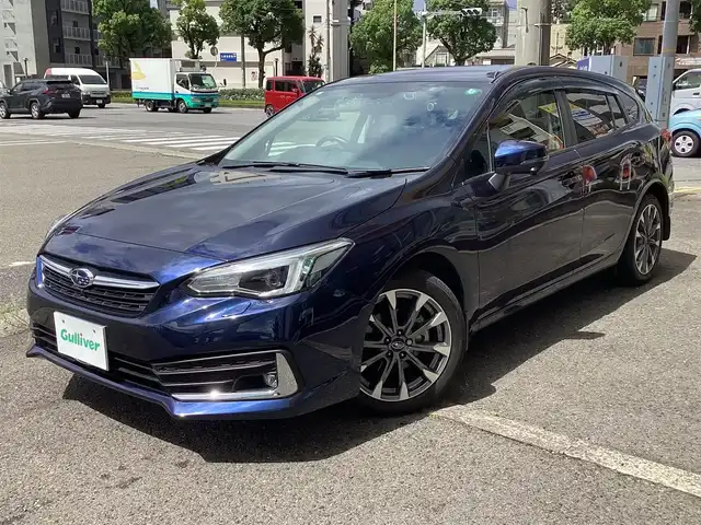 スバル インプレッサ スポーツ 2．0i－L アイサイト 鹿児島県 2019(令1)年 0.5万km ダークブルーパール アイサイト/　誤発進、誤後進抑制制御/　プリクラッシュブレーキ/ケンウッドOPナビ：KXM-H704/　フルセグTV.DVD.CD.SD.BT/バック、サイドカメラ/HKSマフラー/ドラレコ前後/ETC/追従機能付クルーズコントロール/LEDヘッドライト/前席パワーシート/コーナーセンサー/アクセスキー/新車保証書/取扱説明書/ナビ取扱説明書