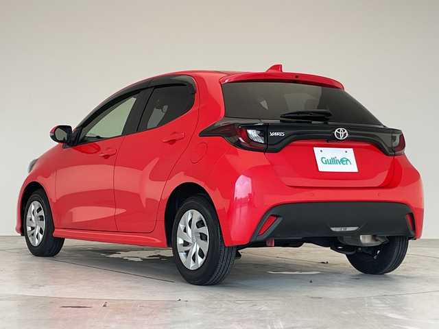 トヨタ ヤリス X 愛知県 2020(令2)年 1万km コーラルクリスタルシャイン 純正７型ディスプレイオーディオナビ/全方位カメラ/レーダークルーズコントロール/バックカメラ/コーナーセンサー/純正アルミホイール/コーナーセンサー/ＥＴＣ２．０/ブラインドスポットモニター/LEDヘッドライト/レーンキープアシスト/オートマチックハイビーム/衝突軽減システム/ステアリングスイッチ