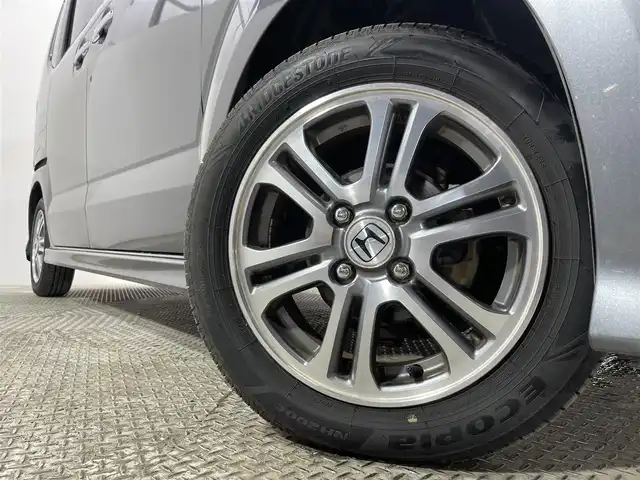 ホンダ Ｎ ＢＯＸ カスタム SSパッケージ 大阪府 2015(平27)年 5.9万km ポリッシュドメタルメタリック 純正ナビＴＶ　衝突軽減　両側パワスラ　バックカメラ　オートエアコン　オートライト　ＨＩＤヘッドライト　フォグランプ　スマートキー　プッシュスタート