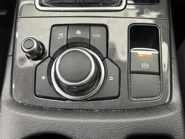 マツダ ＣＸ－５ XD 鹿児島県 2016(平28)年 5.1万km ソニックシルバーM 純正SDナビ/【Bluetooth/フルセグTV/CD/DVD】/バックカメラ/サイドカメラ/ビルトインETC/スマートシティブレーキサポート/レーンキープアシスト/クルーズコントロール/革巻きステアリング/LEDヘッドライト/オートライト/純正17インチアルミホイール/スマートキー/プッシュスタート/横滑り防止装置