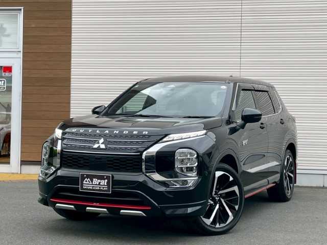 三菱 アウトランダー ＰＨＥＶ P 岩手県 2021(令3)年 3.8万km 黒 純正9インチナビ/BOSEサウンド/ステアリングリモコン/ハンドルヒーター/置くだけ充電/BSM/ヘッドアップディスプレイ/シートメモリー/パドルシフト/ミラー一体ドラレコ/フォグライト/電動格納ミラー/AVH