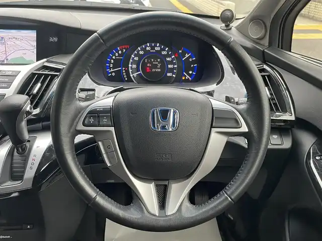 ホンダ オデッセイ MX エアロパッケージ 香川県 2013(平25)年 3.8万km ホワイトオーキッドパール メーカーHDDナビ/フルセグ/CD/DVD/BT/バックカメラ/社外18インチアルミ/スマートキー/キセノンヘッドライト/ETC